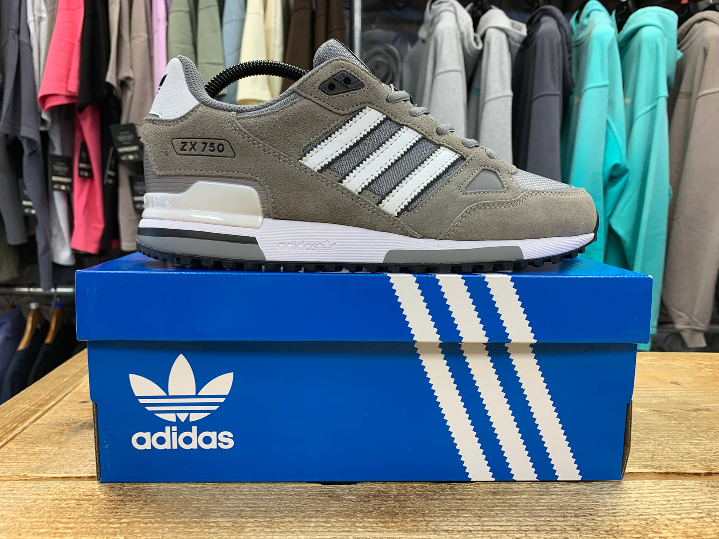 Adidas Originals ZX750 Casual Trainers