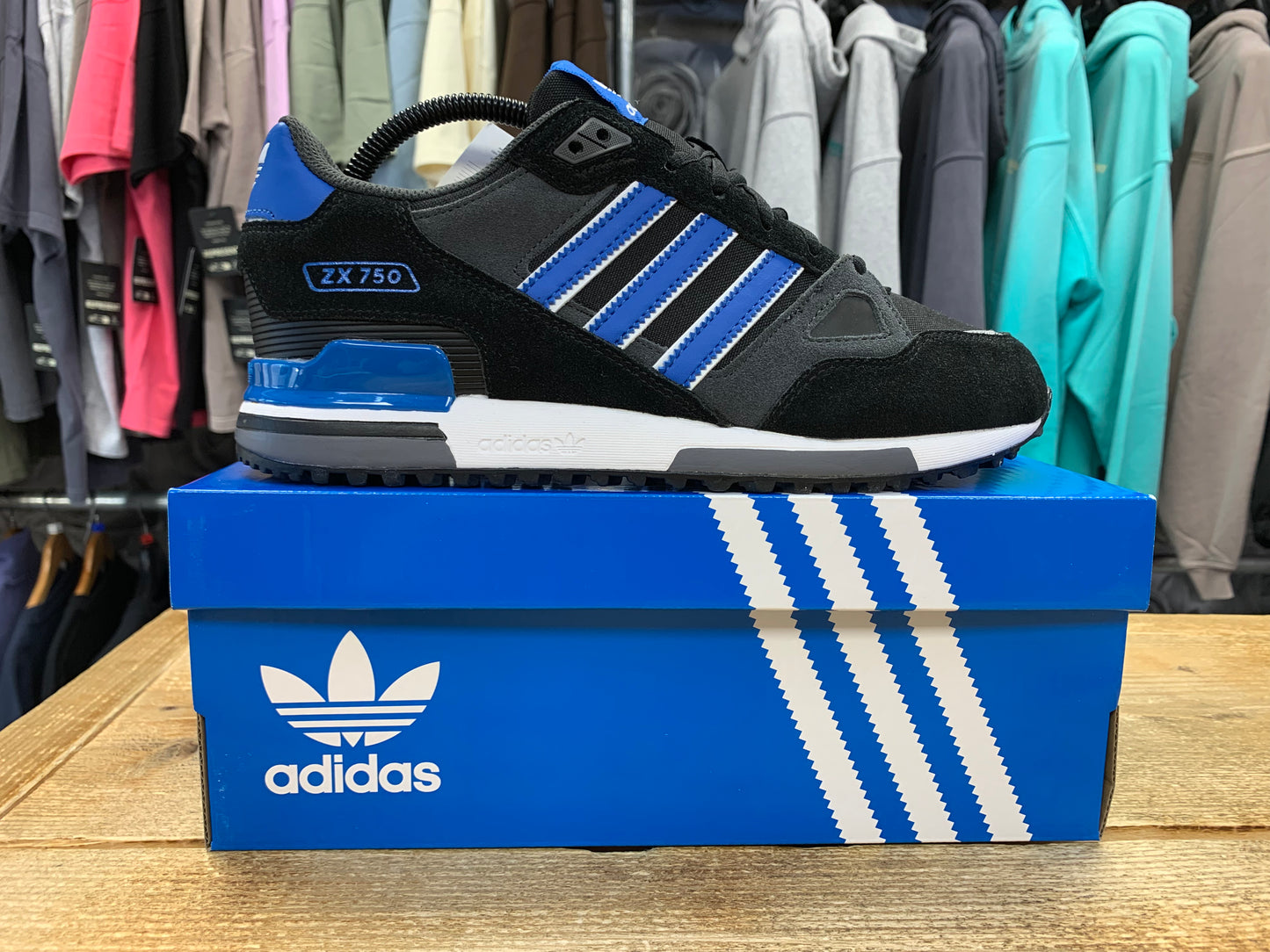 Adidas Originals ZX750 Casual Trainers